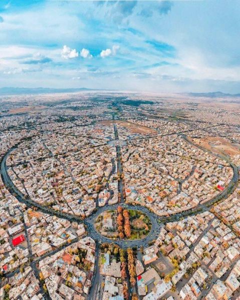 پرونده:همدان معماری.jpg