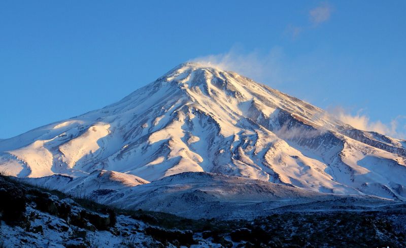 پرونده:981012-Damavand-South-IMG 9861-2.jpg