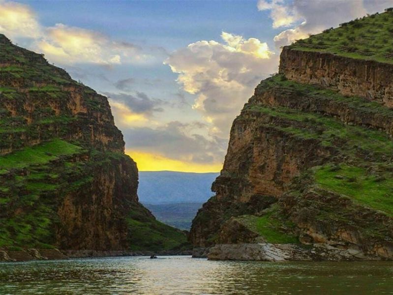 پرونده:طبیعت استان ایلام.jpg