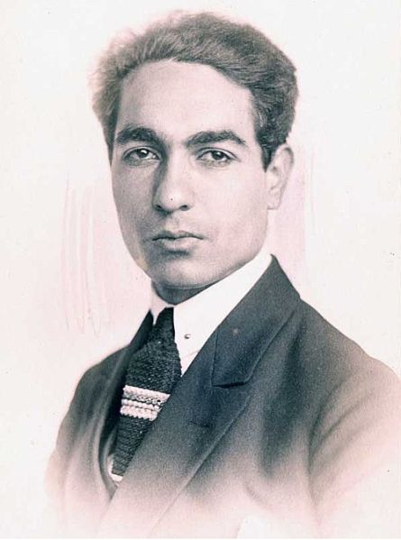 پرونده:25.jpg